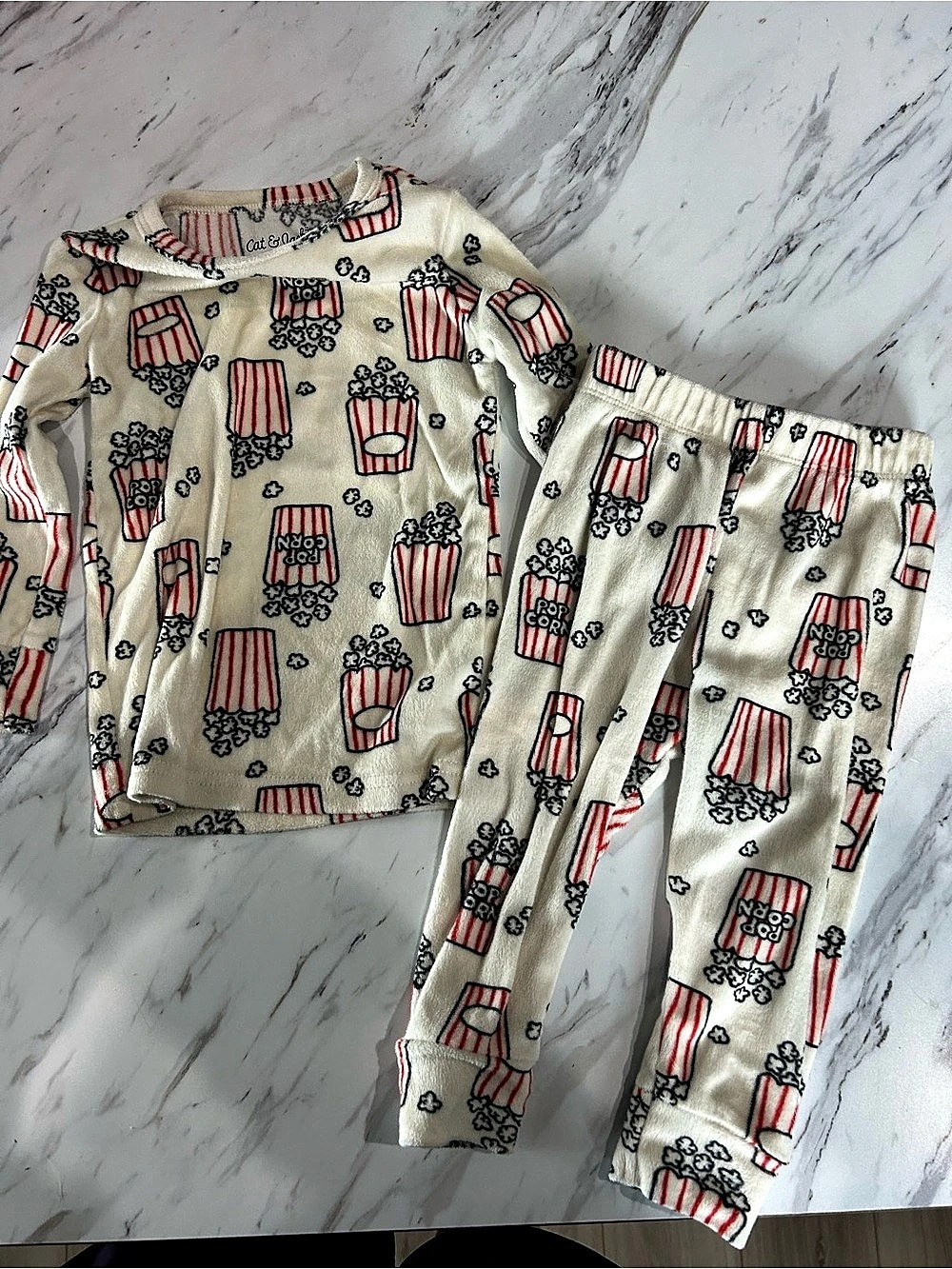 18M Cat & Jack Soft Popcorn Pajama Set